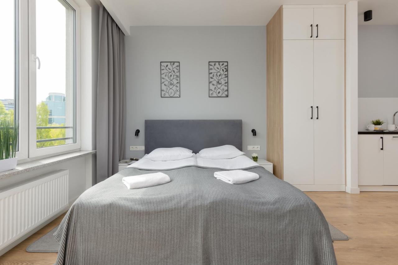 Wola Pet-friendly With Ac Slawinska By Renters Leilighet