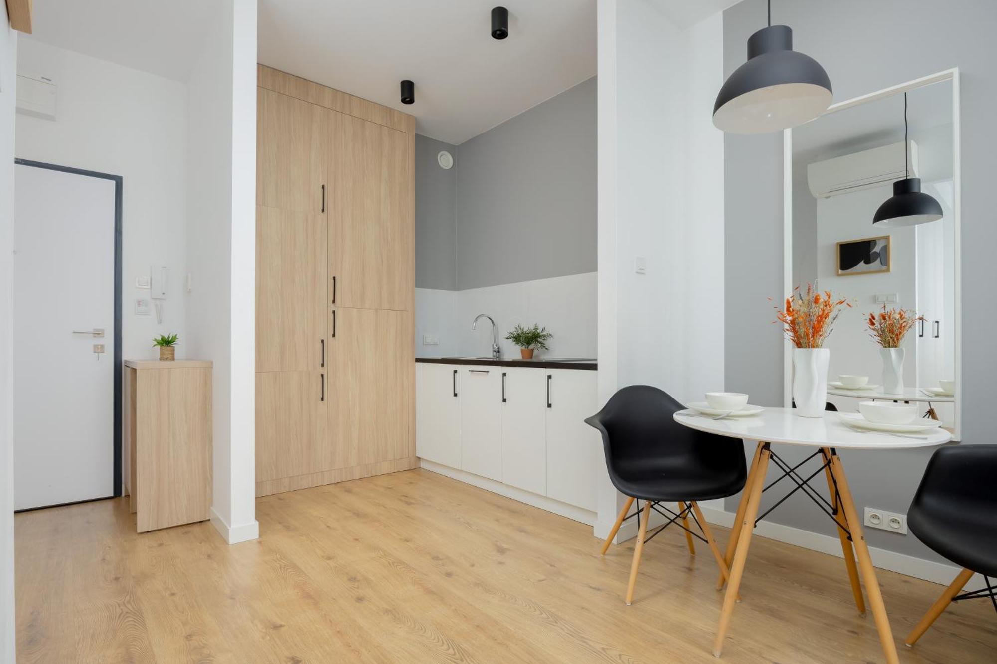 Wola Pet-friendly With Ac Slawinska By Renters Warschau