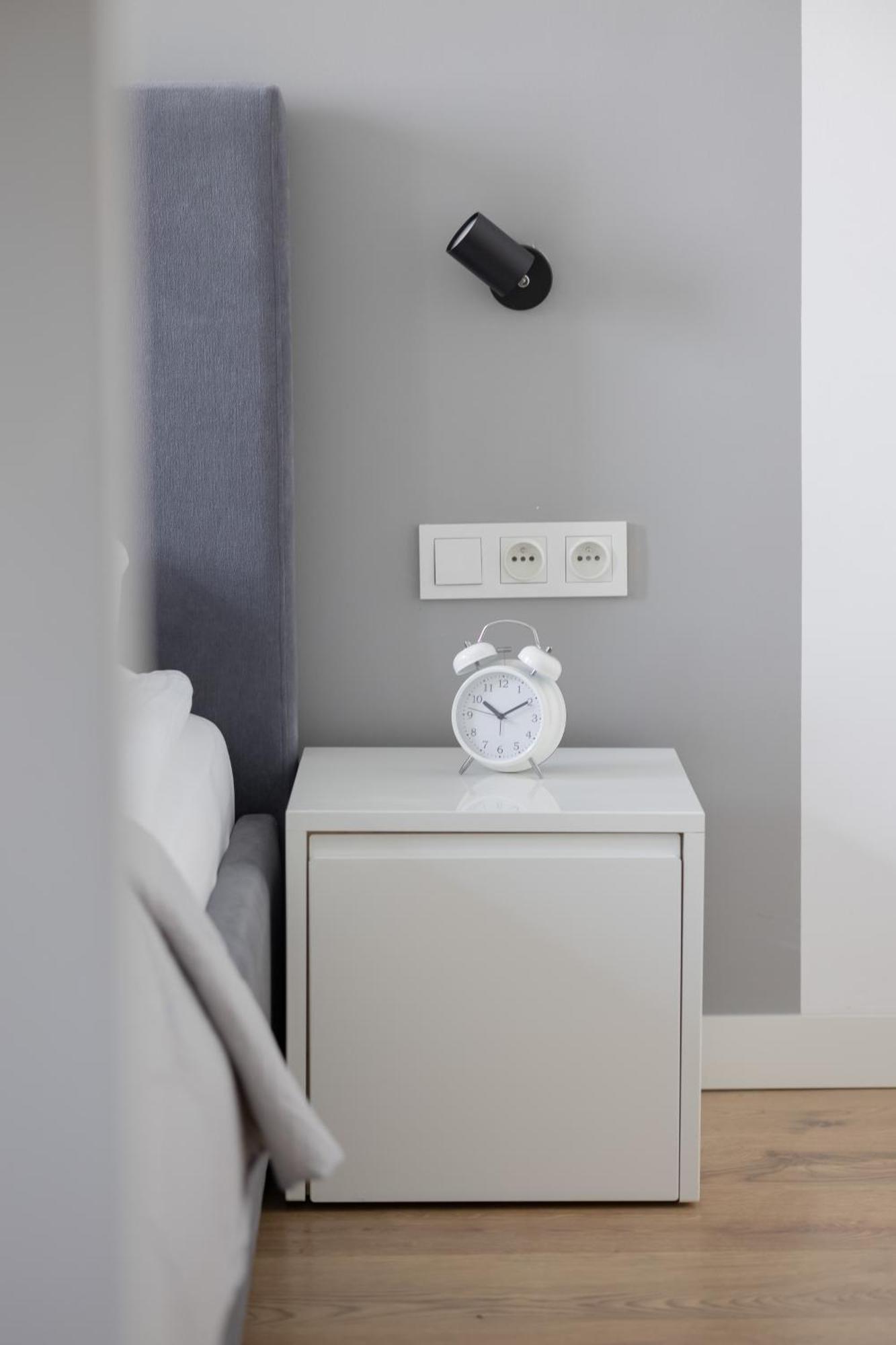 Wola Pet-friendly With Ac Slawinska By Renters Appartement Warschau